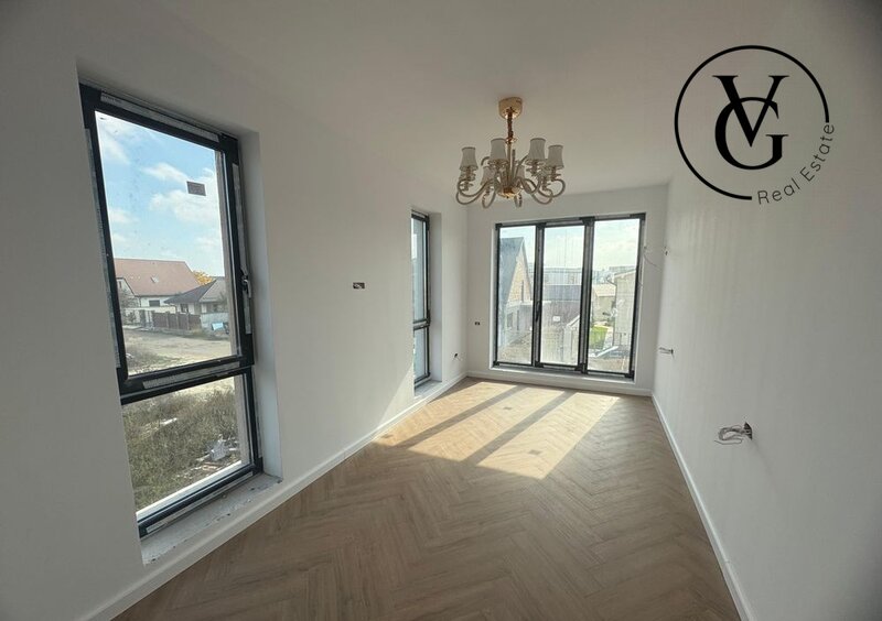 Corbeanca Petresti Vila Cuplata P+1